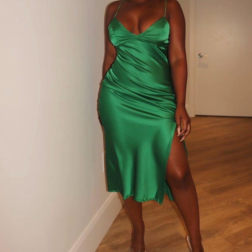 VESPER Elegant Green Satin Slip Dress - NWT